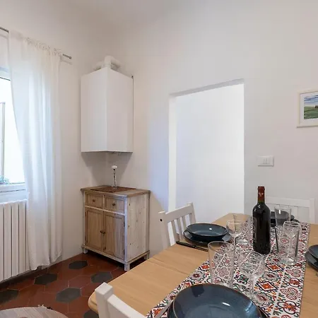 Oltrarno Suite-3